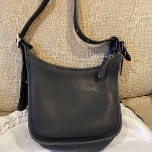 Black Coach pocketbook